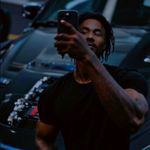 Meet your Posher, Chuzuzo